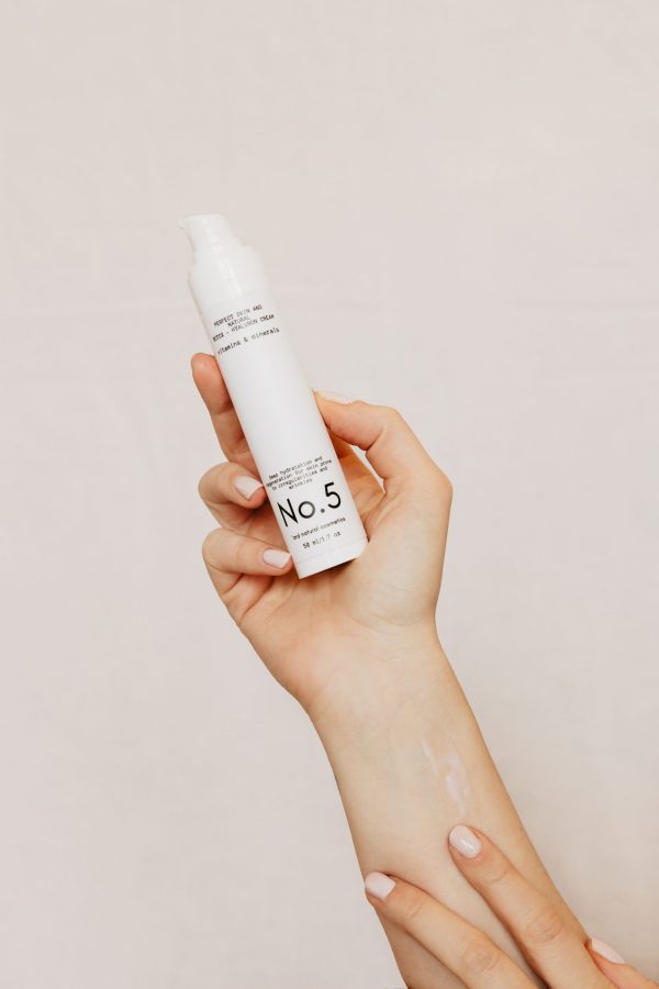'ard prirodni botox krema sa vitaminima,mineralima i hijaluronskom kiselinom 50ml
